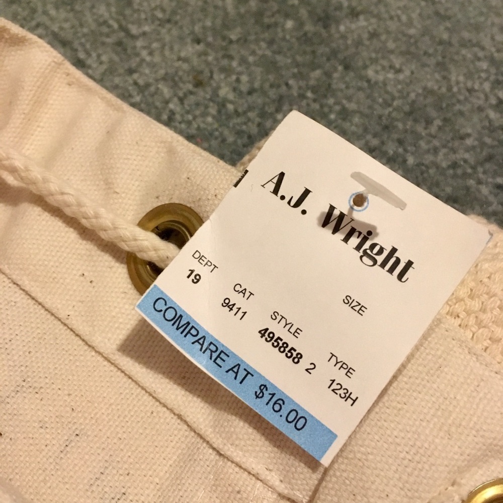 3/$20 Cat lover’s backpack - Picture 6 of 6